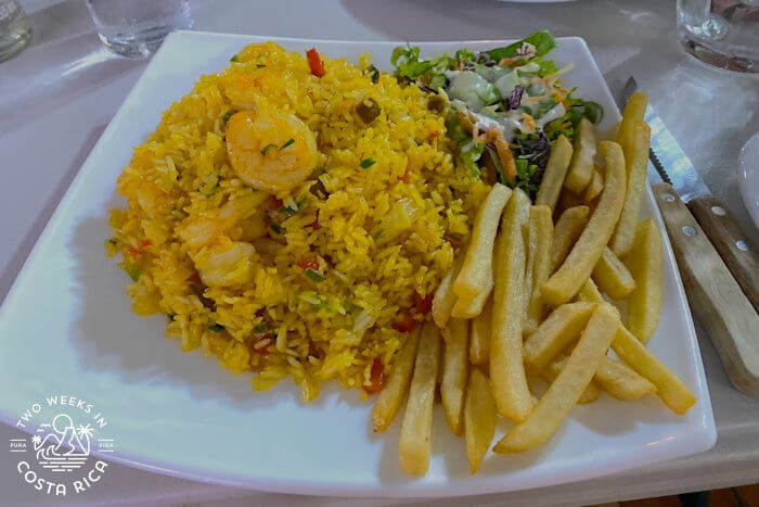 Rice with shrimp at Bar La Tranka